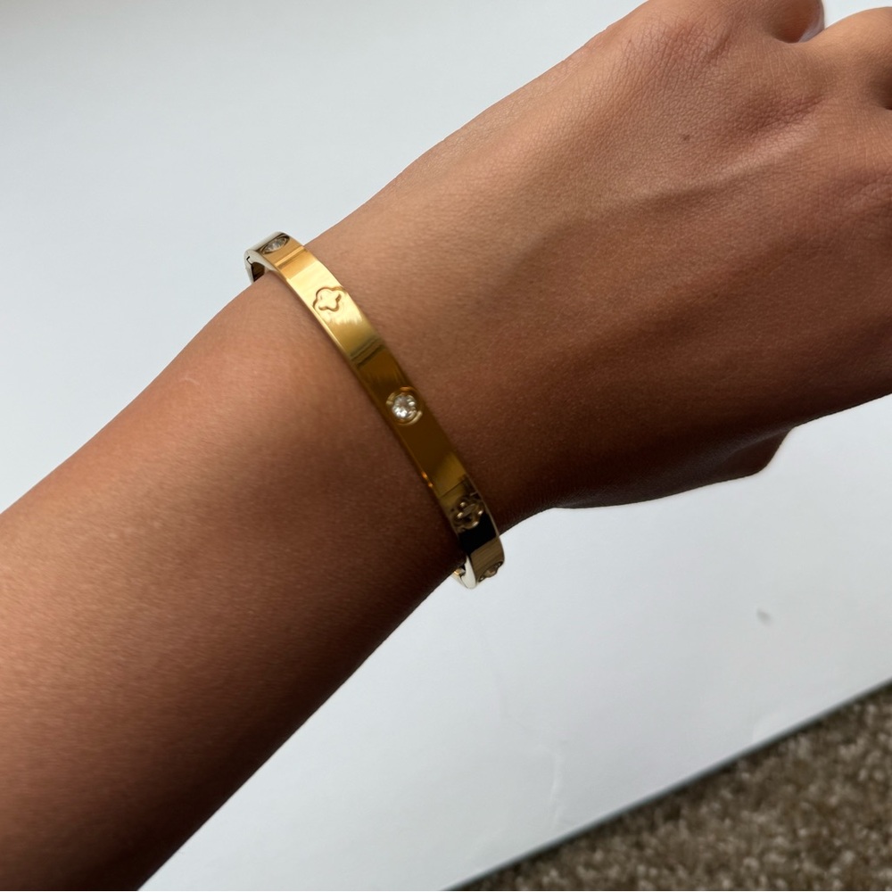 Gold Plated Stainless Steel Clover Cubic Zirconia Love bracelet